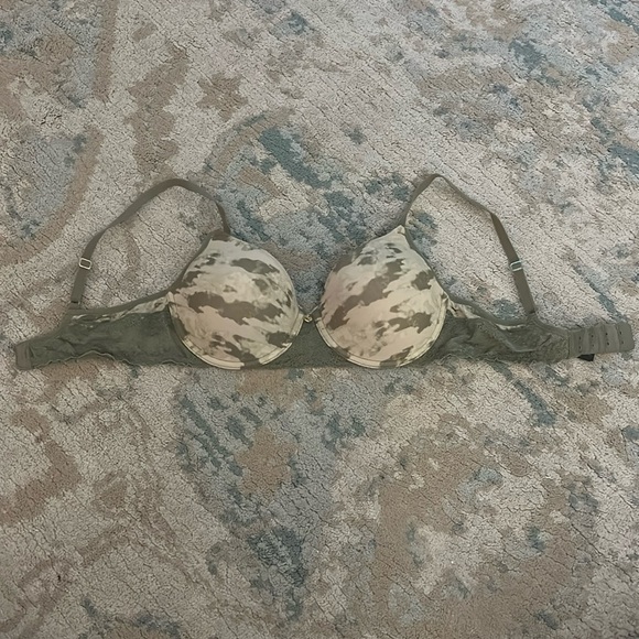 Natori 721154 Bliss Perfection Comfort Contour Underwire Bra Camo green 32C - Picture 1 of 12